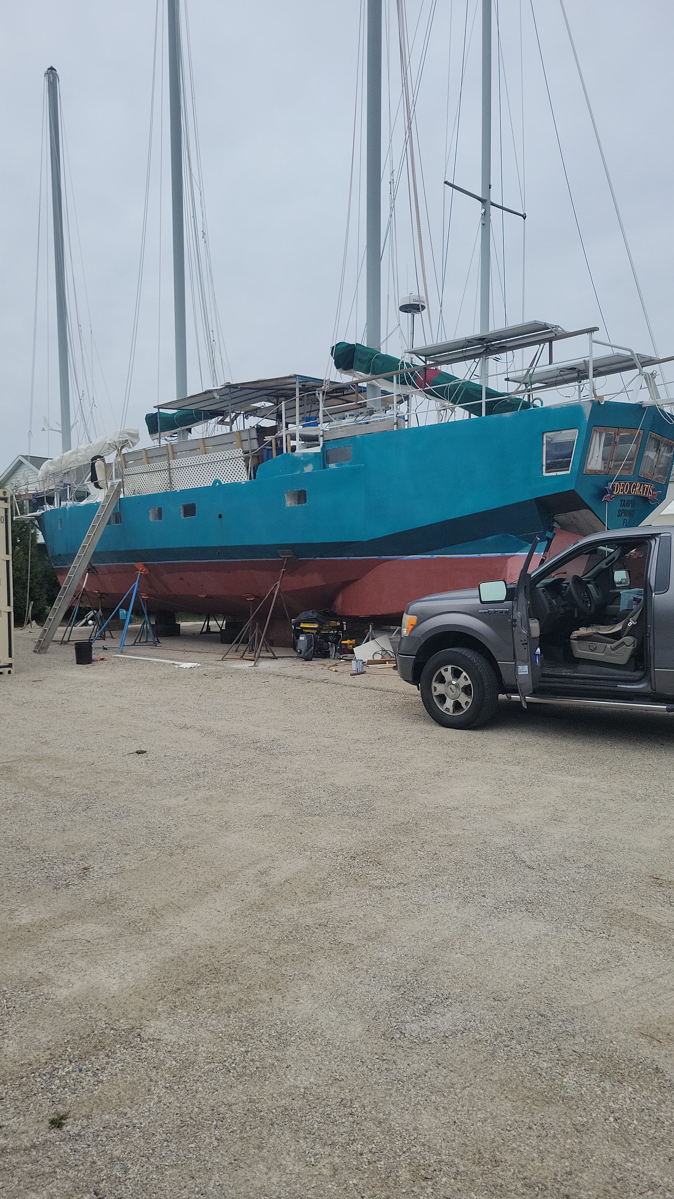 Deo Gratis in the boatyard
